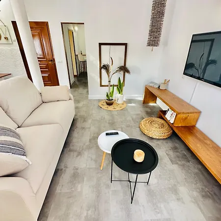 Villa Aguaribay By Lovely *