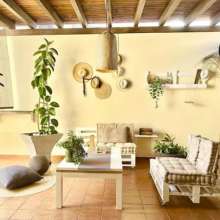 Villa Aguaribay By Lovely *